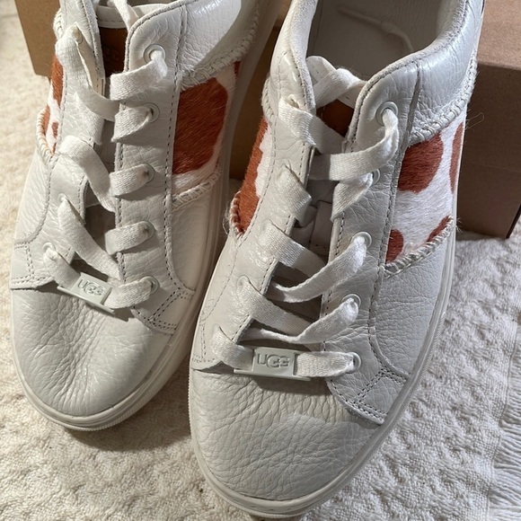 🤩host Pick🤩 Ugg Animal Print/Hair Tenus Dinale Lace Up Platform Sneakers Box - Picture 3 of 8